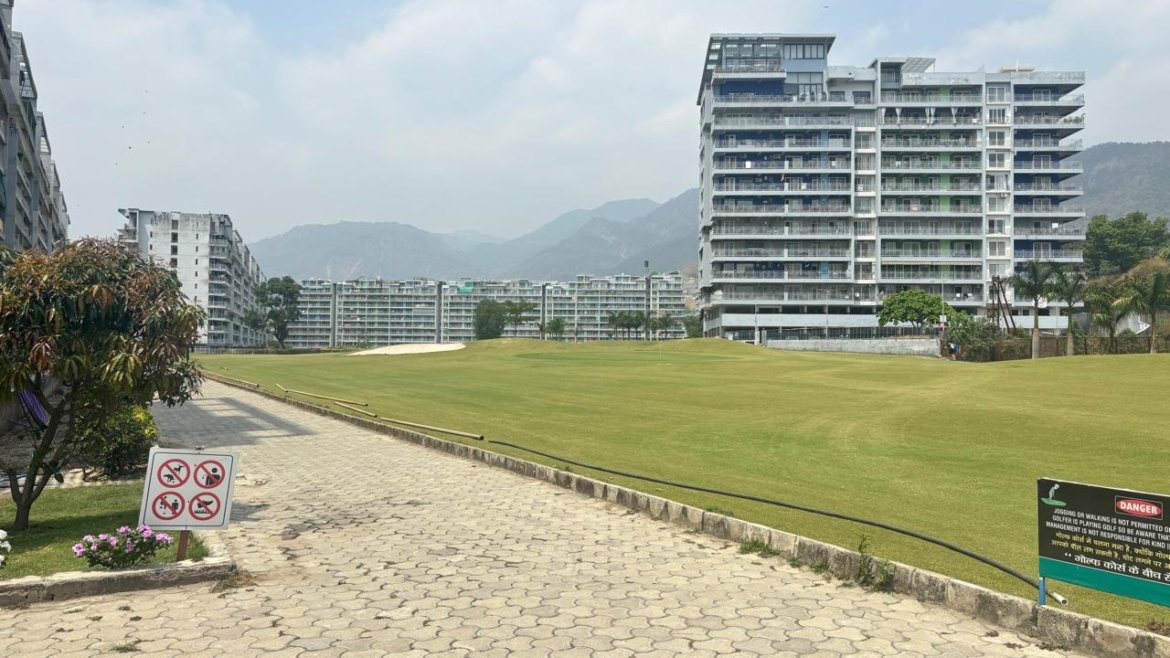 Fully Furnished/1 bhk