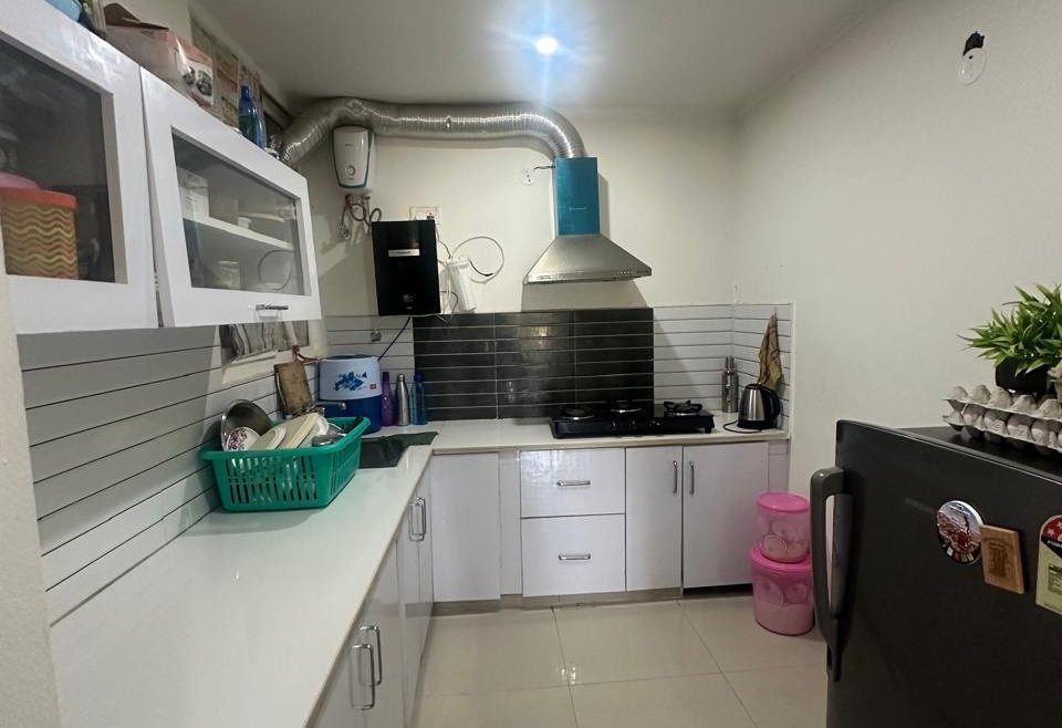 fully furnished/2bhk