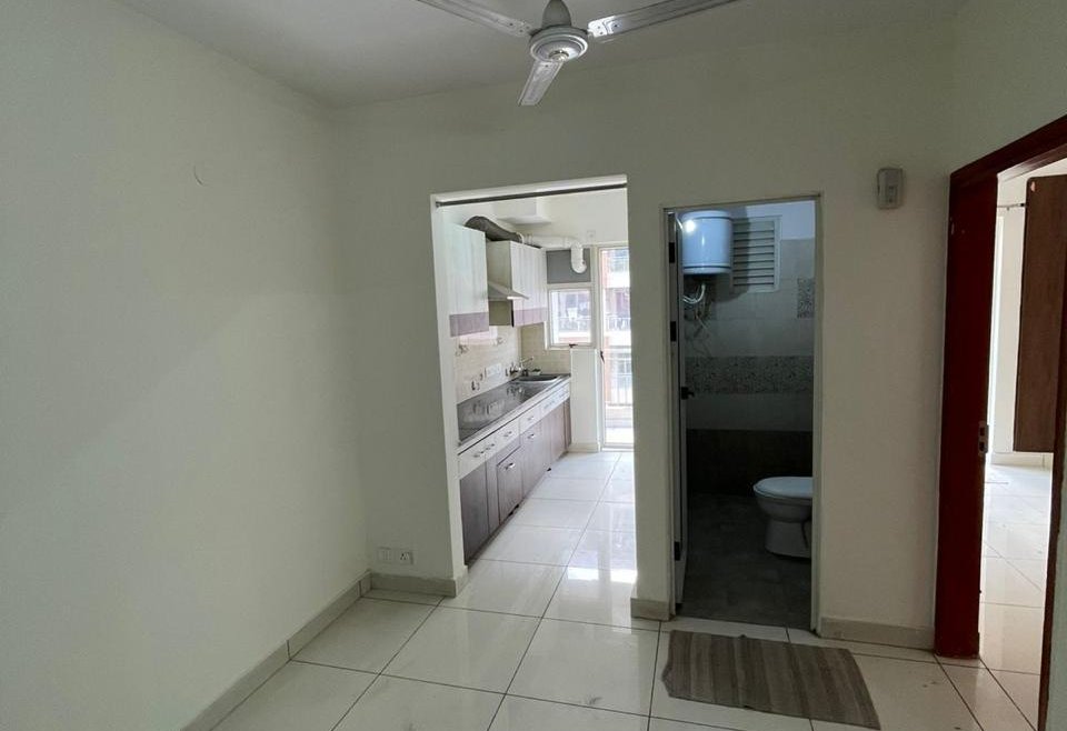 2 BHK / Semi Furnished
