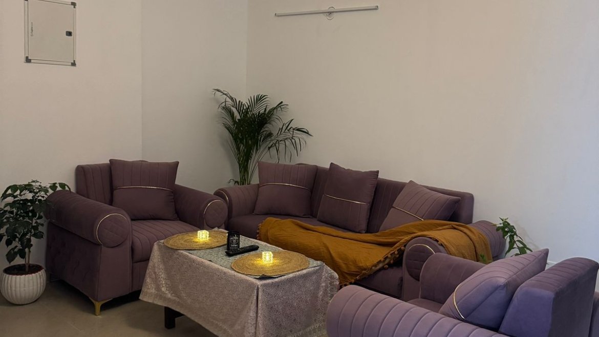 3 BHK / Fully Furnished